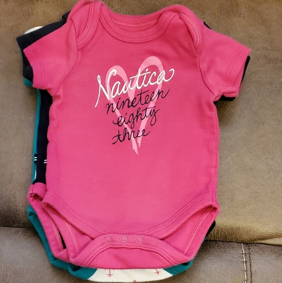 Nautica Baby Girls 5 Piece Onsie Set 0-3 Months - Picture 3 of 6